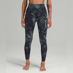 Lululemon Align HR Pant Pockets 25"
Diamond Dye Tidewater Teal Grey•LIKE NEW•10